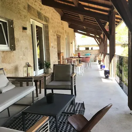 Chateau De Bataille Oda ve Kahvaltı Figeac